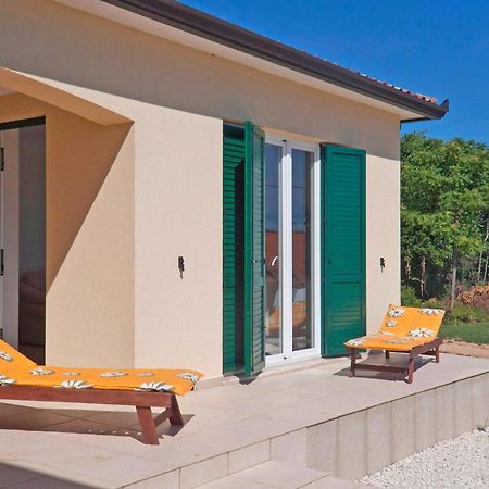فندق Kastel Pineta In Sveti Martin * Istrien Nedeščina المظهر الخارجي الصورة